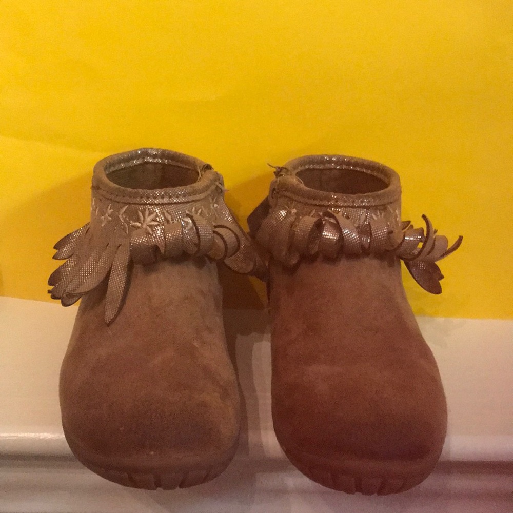 Little girl booties